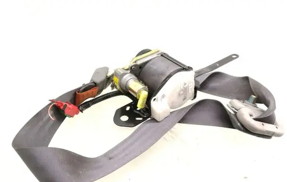 Mitsubishi Space Wagon Front seatbelt DN78723 TKAB2EN224