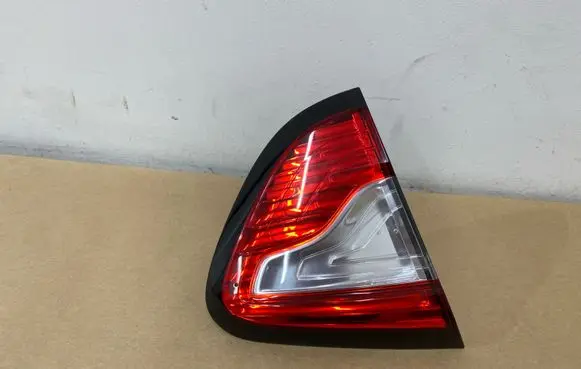 Renault Captur Tailgate rear/tail lights 265554078R 0286402177 AZA212665