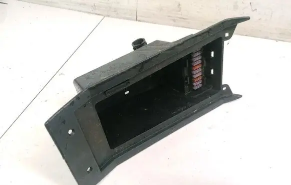 Jaguar XJ X40 Fuse box set 3DC9630 D0675