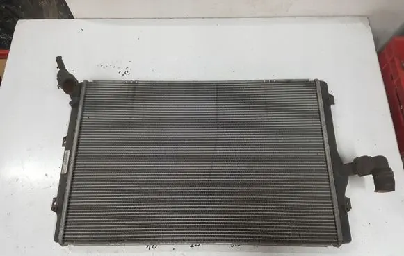 Volkswagen PASSAT CC Coolant radiator 3C0121253AR