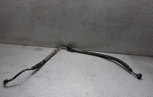Volkswagen PASSAT B5.5 Power steering hose/pipe/line