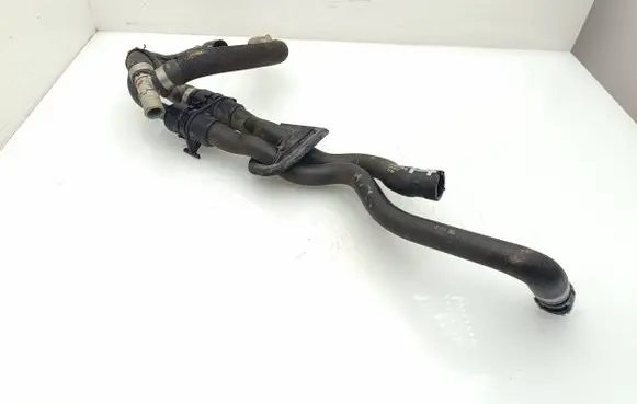 Volvo V60 Engine coolant pipe/hose 31368257 31368358