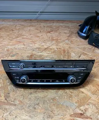 BMW 5 G30 G31 Climate control unit 7951983