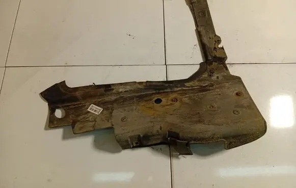 Opel Vectra C Engine splash shield/under tray