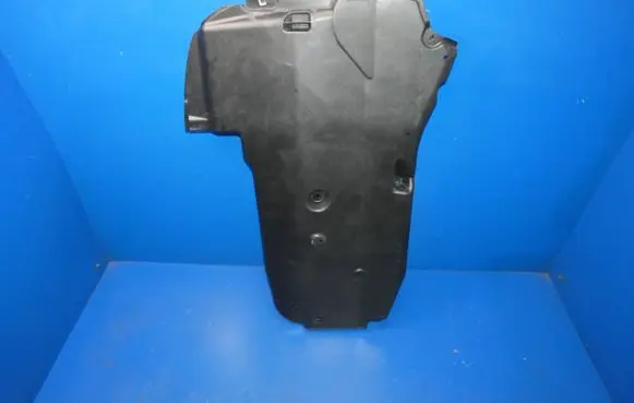 Mercedes-Benz C W205 Engine splash shield/under tray A2056900307