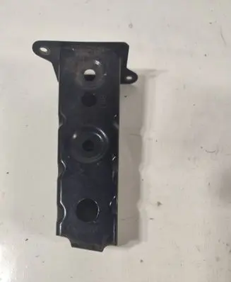 Mazda CX-3 Front bumper support beam 881