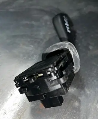 Opel Corsa C Indicator stalk 09185413 09185417 09185414