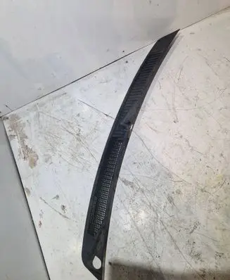 Mitsubishi Pajero Pinin Wiper trim MR511597 16011