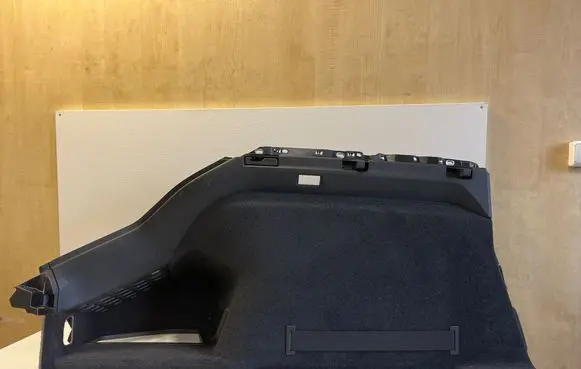 Porsche Taycan 9J1 Trunk/boot lower side trim panel 9J0868223C