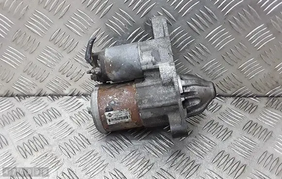 Nissan Juke I F15 Starter motor 233001ka1b