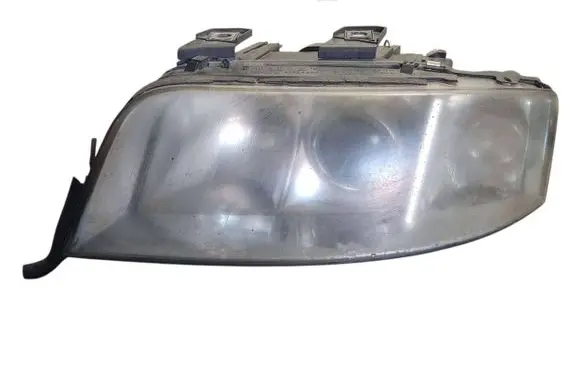 Audi A6 S6 C5 4B Headlight/headlamp 15592900