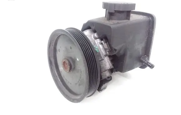 Mercedes-Benz C W204 Power steering pump A0044667001 7691332154