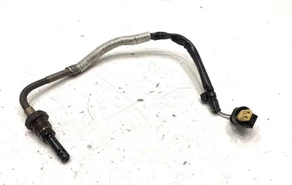 Mercedes-Benz ML W166 Exhaust gas temperature sensor A0081533728