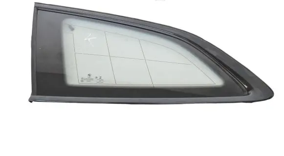 BMW 3 G20 G21 Rear side window 7499515