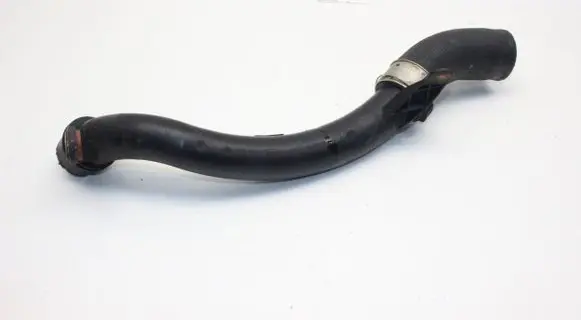 Land Rover Discovery Sport Intercooler hose/pipe GJ326C782