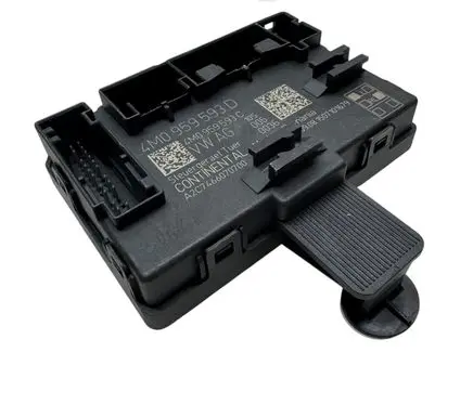 Audi Q7 4M Door control unit/module 4M0959593D 4M0959593C