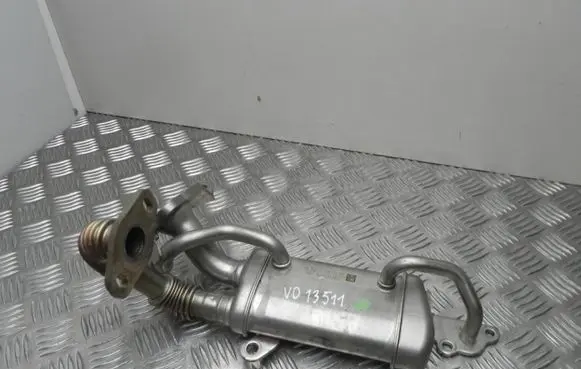 Renault Captur EGR valve cooler 147357324R VD13511
