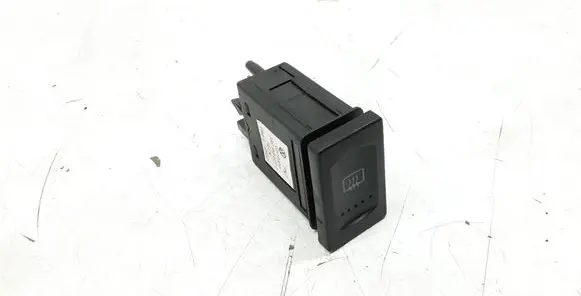 Volkswagen PASSAT B5.5 Windscreen/window heater switch 3B0959621C