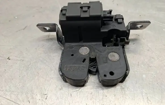 BMW 1 F20 F21 Tailgate/trunk/boot lock/catch/latch 51247248075
