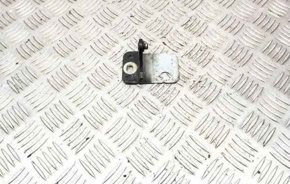 Audi A6 S6 C6 4F Front door upper hinge 