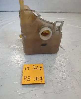 Renault Laguna I Coolant expansion tank/reservoir 89746456