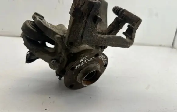 Volkswagen Phaeton Rear wheel hub