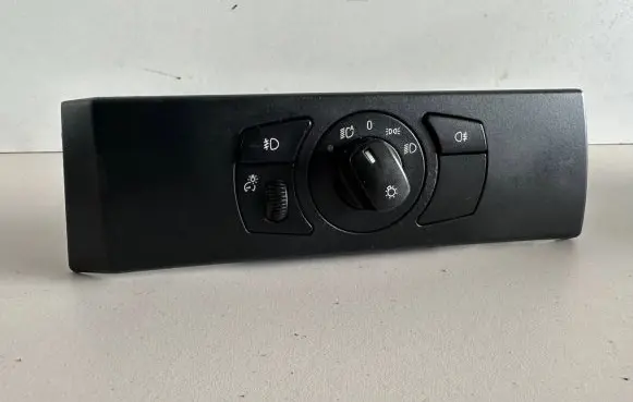 BMW 5 E60 E61 Light switch 6953735 33290403 30061010136725