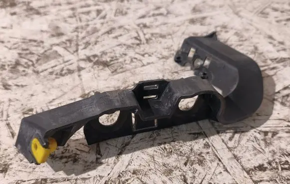 Audi A5 Front bumper mounting bracket 8W6807283