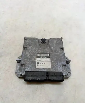Opel Vectra C Engine control unit/module 97353188 8973531884 2758003913