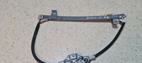 Rear door manual window regulator