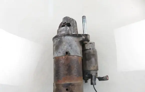 Suzuki Liana Starter motor 3110080G2