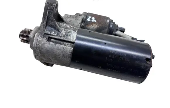 Volkswagen PASSAT B6 Starter motor 02E911023H
