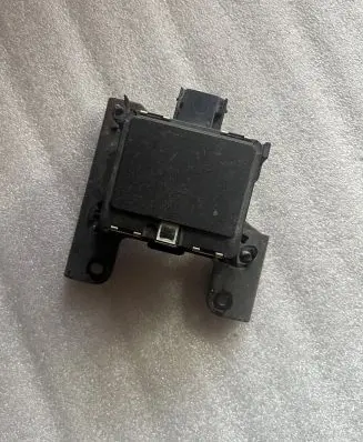 Volkswagen Golf VII Distronic sensor radar 5Q0907561D