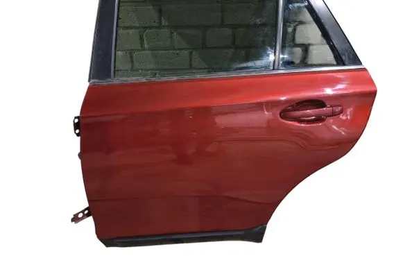 Subaru Outback (BS) Rear door 
