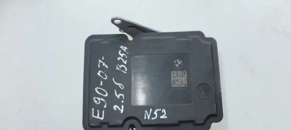 BMW 5 E60 E61 ABS Pump 6774931 BMW6774931