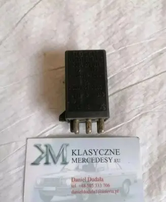 Mercedes-Benz SL R107 Other relay 0008210863