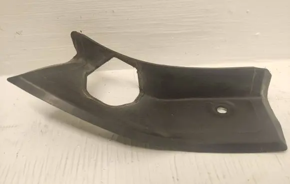 Mercedes-Benz C W204 Other trunk/boot trim element A2046933633
