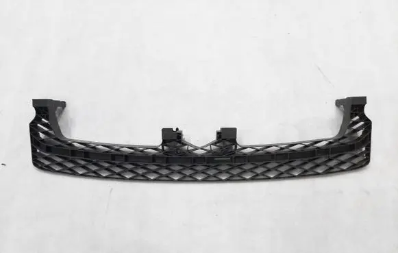 Volkswagen PASSAT B7 Front bumper mounting bracket 3AA807571
