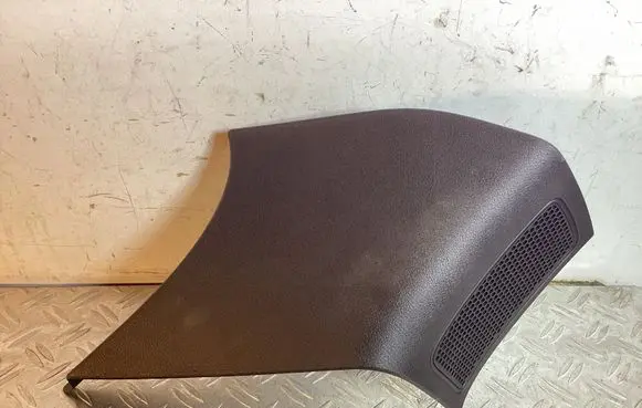 Porsche Cayenne (92A) (D)pillar trim (top) 7P5867245M