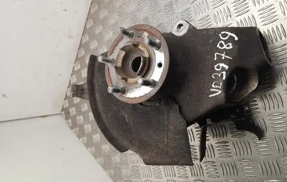 Land Rover Range Rover Sport L494 Front wheel hub 