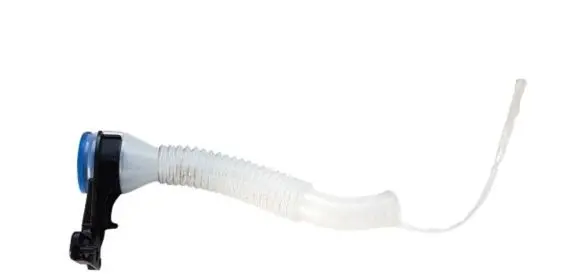 Mazda CX-5 II Window washer liquid tank fill tube KD3567484