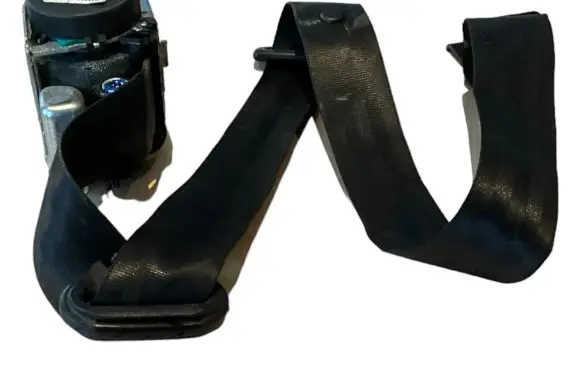 Audi A3 S3 A3 Sportback 8P Front seatbelt 8P4857706D 604183500 008R000