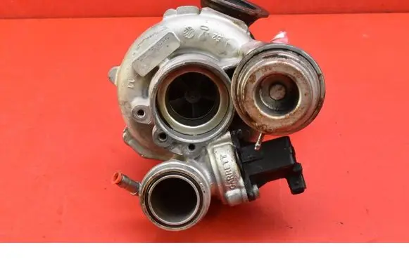 BMW 7 F01 F02 F03 F04 Turbo system vacuum part 7576985
