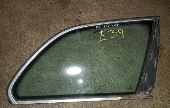 BMW 5 E39 Rear side window 51367145034