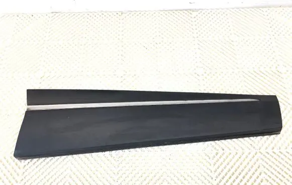 Renault Captur Front door trim (molding) 801867830R