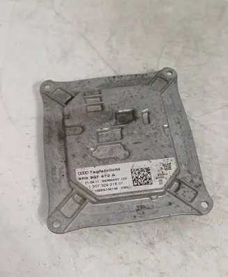 Audi A4 S4 B8 8K Headlight ballast module Xenon 8K0907472A 10EEG100136 130732921801