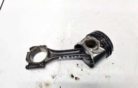 Skoda Fabia Mk1 (6Y) Piston with connecting rod