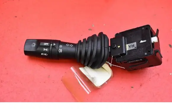 Chevrolet Captiva Headlight wiper switch 202005410