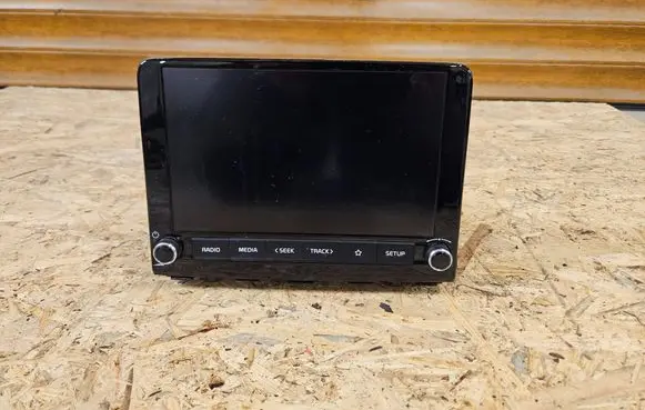 KIA Rio Radio/CD/DVD/GPS head unit 96160-H8590 96160-H8590FHV