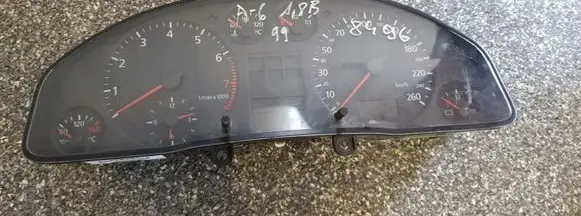 Audi A6 S6 C5 4B Speedometer (instrument cluster)